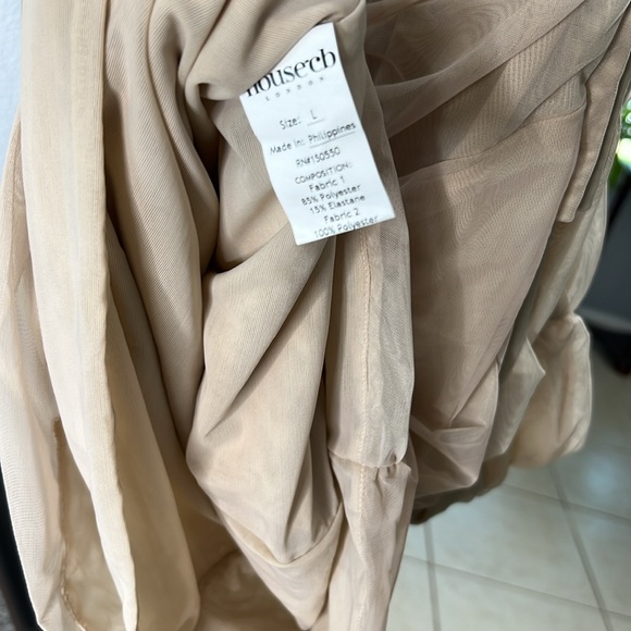 House of CB 'Caterina' Fog Floral Cut out Mini Dress NWOT - Picture 9 of 10